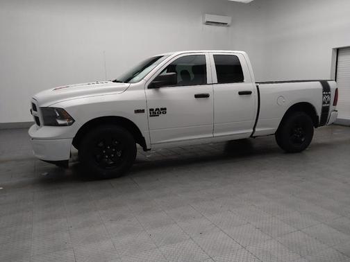 Bright White Clearcoat 2022 RAM 1500 Tradesman