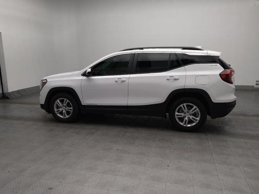 Summit White 2022 GMC Terrain SLE