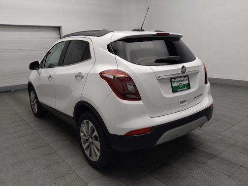Summit White 2019 Buick Encore Preferred