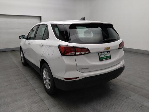 Summit White 2024 Chevrolet Equinox LS