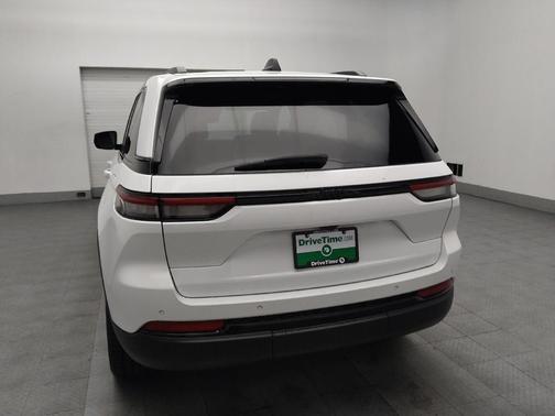 2022 Jeep Grand Cherokee Altitude