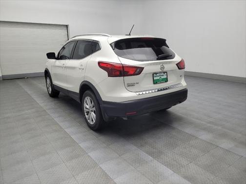 2018 Nissan Rogue Sport SV