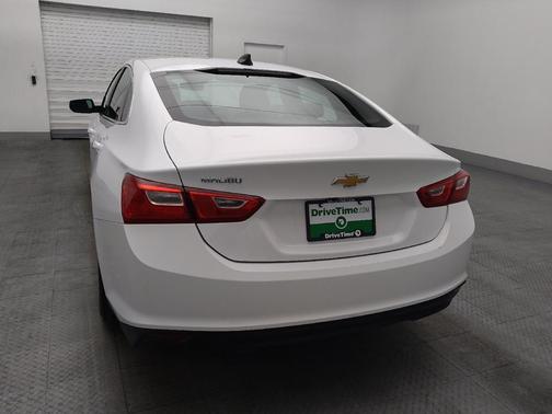 Summit White 2023 Chevrolet Malibu 1LS