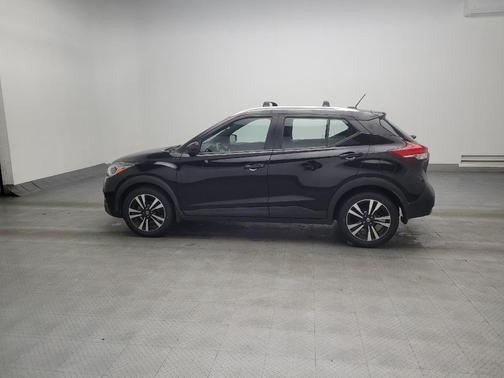 Super Black 2019 Nissan Kicks SV