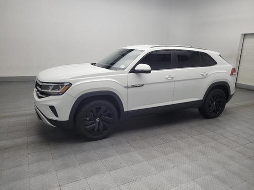 2022 Volkswagen Atlas Cross Sport 2.0T SE w/Technology