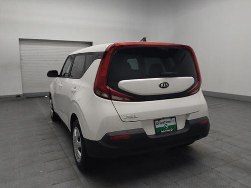 Snow White Pearl 2020 Kia Soul LX