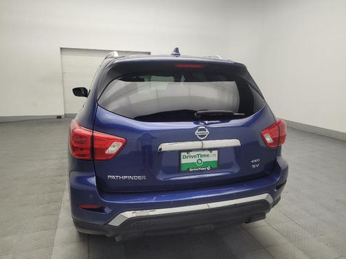 2019 Nissan Pathfinder SV