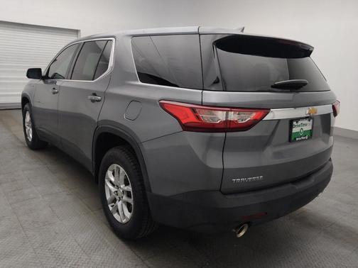 Satin Steel Metallic 2020 Chevrolet Traverse LS