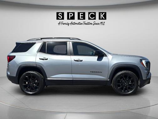 Sterling 2025 GMC Terrain Elevation