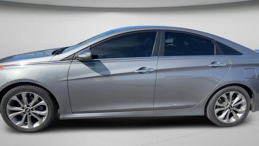 Harbor Gray Metallic 2014 Hyundai SONATA SE