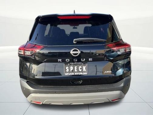 2022 Nissan Rogue S