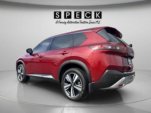 Scarlet Ember 2023 Nissan Rogue Platinum