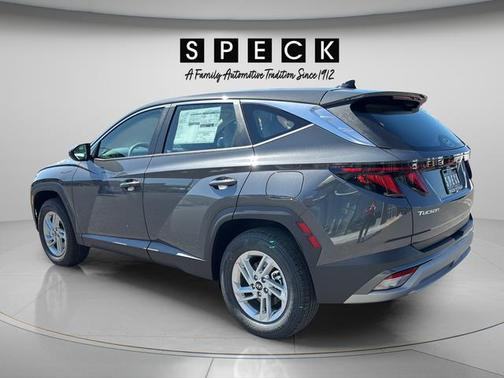 Gray 2026 Hyundai TUCSON SE