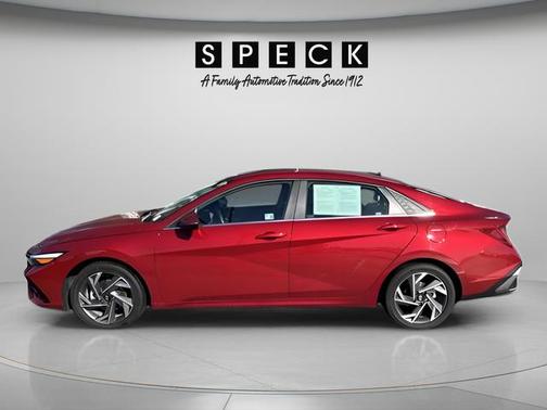 2025 Hyundai ELANTRA HEV Limited