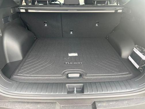 2026 Hyundai TUCSON Plug-In Hybrid SEL