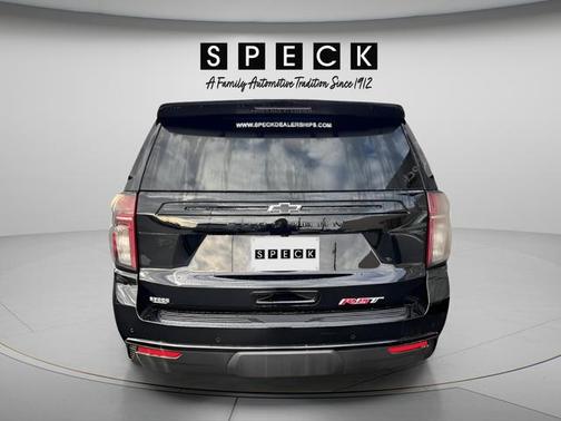 Black 2024 Chevrolet Suburban RST