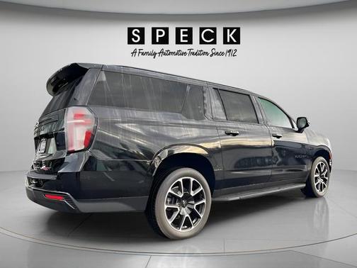 Black 2024 Chevrolet Suburban RST