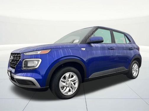 2025 Hyundai VENUE SE