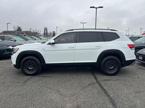 2021 Volkswagen Atlas 3.6 V6 SE w/ Technology