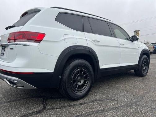 2021 Volkswagen Atlas 3.6 V6 SE w/ Technology