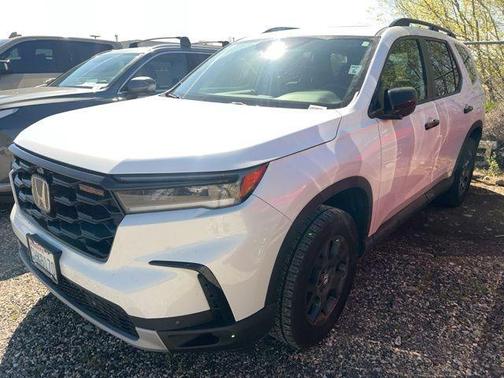 2023 Honda Pilot TrailSport