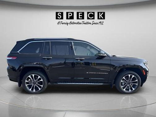 2023 Jeep Grand Cherokee Overland