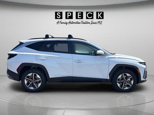 Serenity White Pearl 2026 Hyundai TUCSON SEL Premium