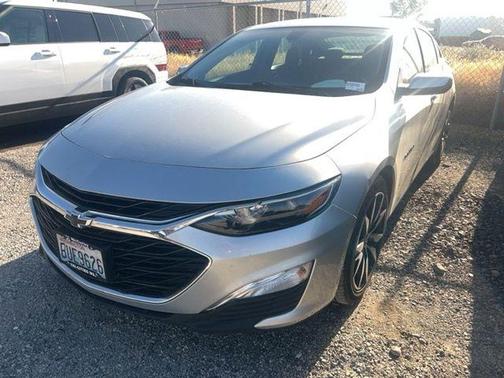 Silver Ice Metallic 2020 Chevrolet Malibu RS