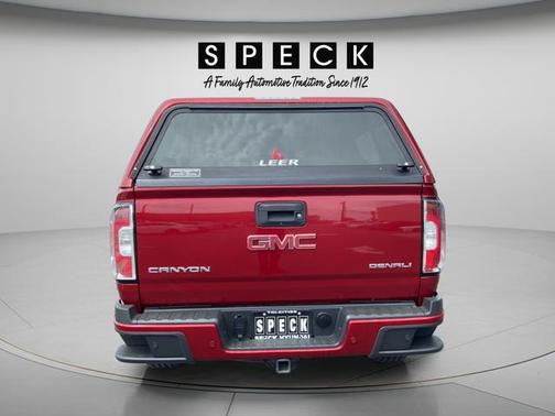 Red Quartz Tintcoat 2019 GMC Canyon Denali