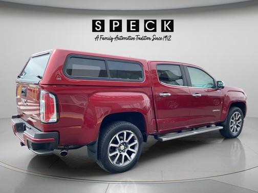 Red Quartz Tintcoat 2019 GMC Canyon Denali