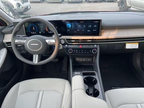 2026 Hyundai SONATA Hybrid SEL