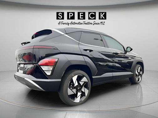Abyss Black Pearl 2026 Hyundai KONA Limited
