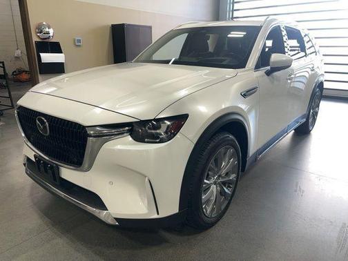 Rhodium White Metallic 2024 Mazda CX-90 Premium Plus