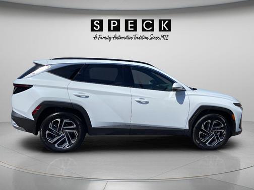 Pearl 2026 Hyundai TUCSON Hybrid Limited