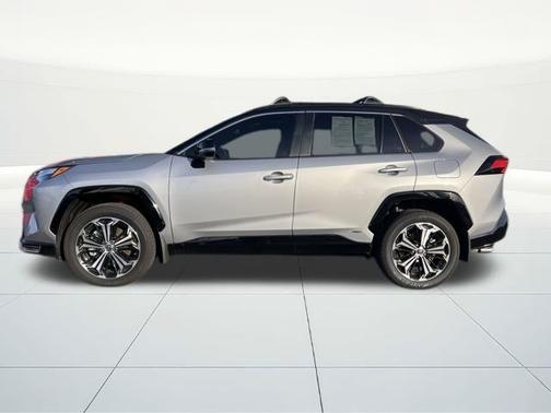 2025 Toyota RAV4 Plug-In Hybrid XSE