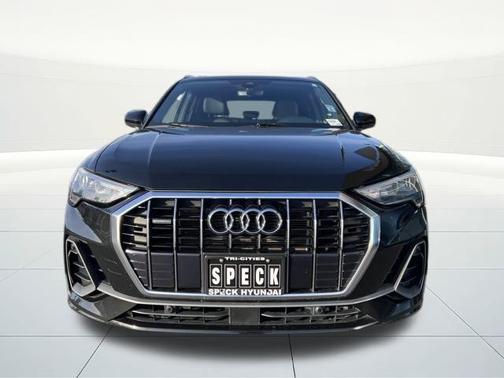 2022 Audi Q3 45 S line Premium