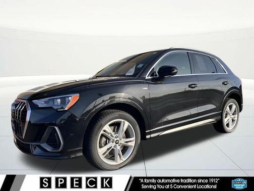 2022 Audi Q3 45 S line Premium