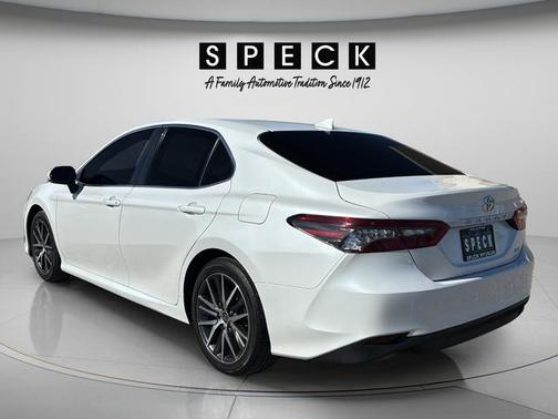 Ice 2024 Toyota Camry XLE