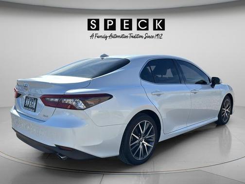 Ice 2024 Toyota Camry XLE