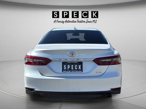 Ice 2024 Toyota Camry XLE