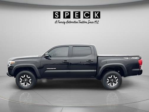 2017 Toyota Tacoma SR5