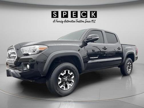 2017 Toyota Tacoma SR5