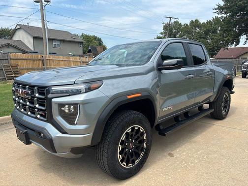 Sterling Metallic 2026 GMC Canyon AT4