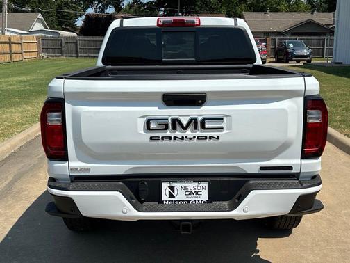Summit White 2026 GMC Canyon Elevation
