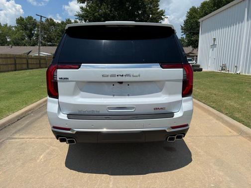 Glacier White Tricoat 2026 GMC Yukon XL Denali