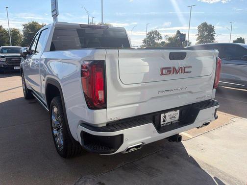 Glacier White Tricoat 2026 GMC Sierra 1500 Denali