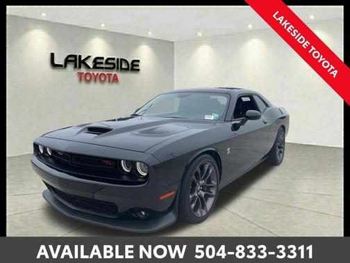 Sinamon Stick 2022 Dodge Challenger R/T Scat Pack