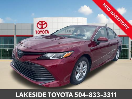 2019 Toyota Camry Hybrid LE