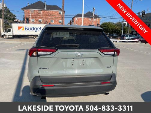 2023 Toyota RAV4 XLE