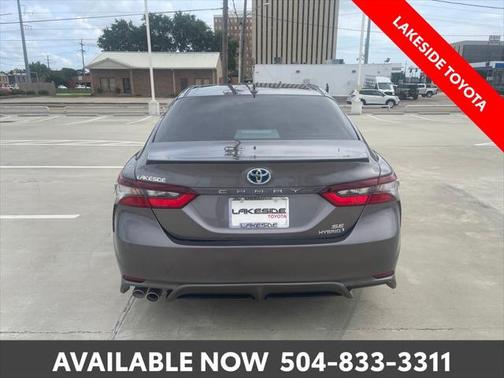 2024 Toyota Camry Hybrid SE